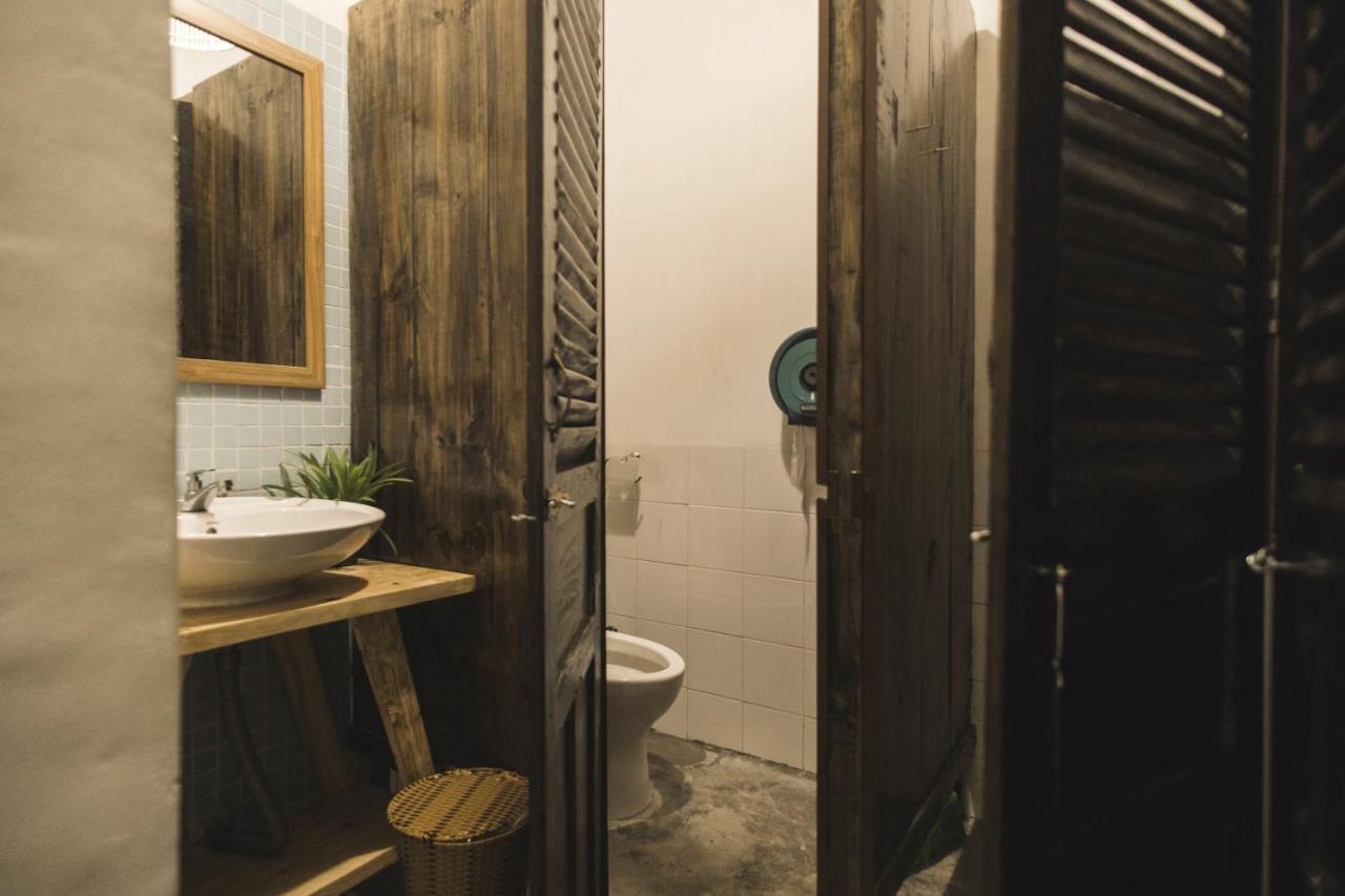 Tam Hostel Ho Chi Minh-stad Buitenkant foto